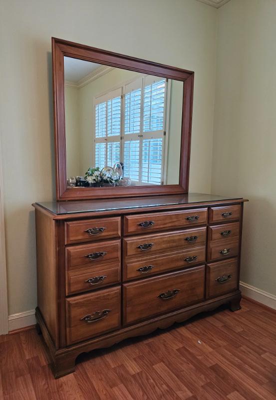 Sale Photo Thumbnail #69