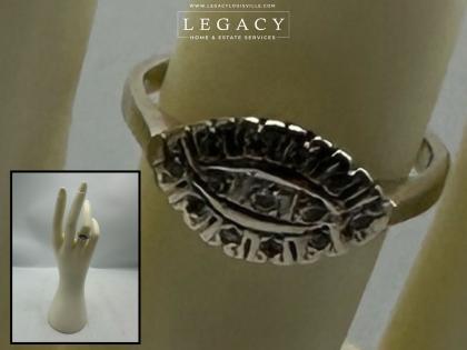 Sale Photo Thumbnail #16