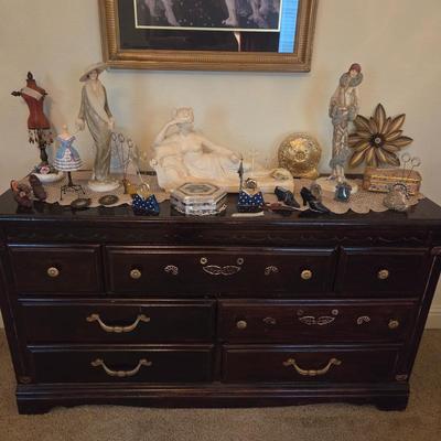 Sale Photo Thumbnail #9