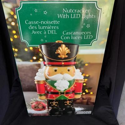 Nutcracker With Lights 