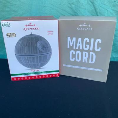 Hallmark Death Star & Cord
