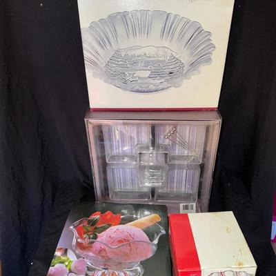 Assorted Glass Pieces