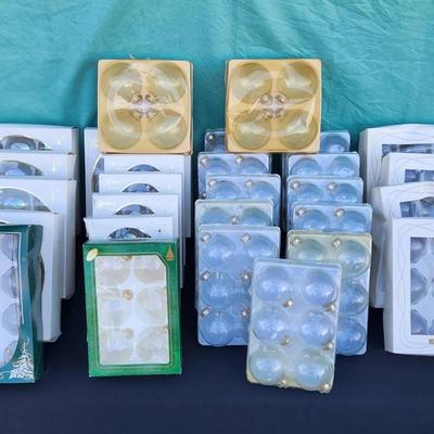 Clear Christmas Ornaments 