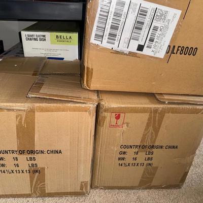 Poinsettia Temptations Dishes 