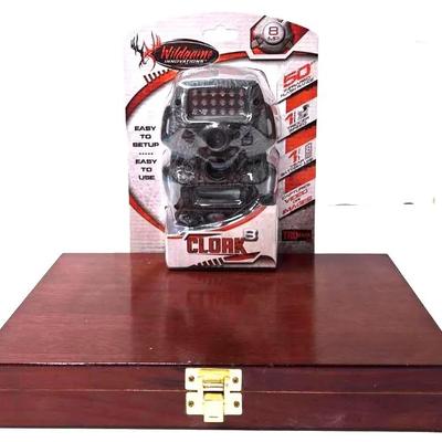 "Wildgame" Cloak 8 Camera and "Winchester" Cleaning Kit