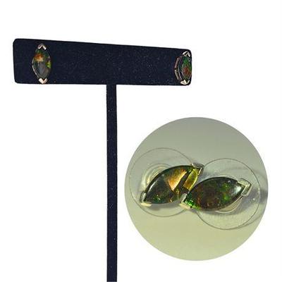 Sale Photo Thumbnail #44: Labradorite Stud Earrings