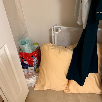 Sale Photo Thumbnail #145