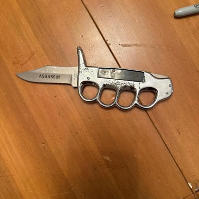 Assassin hunting knife