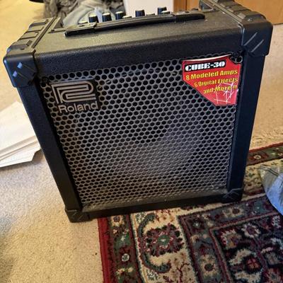 Sale Photo Thumbnail #8: Cube-30 amplifier 
