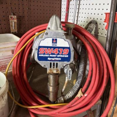 Professional paint sprayer 