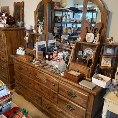 Dresser with mirror