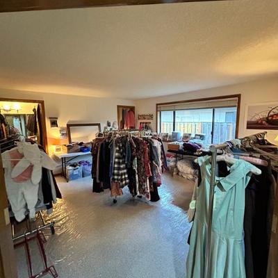 Sale Photo Thumbnail #69