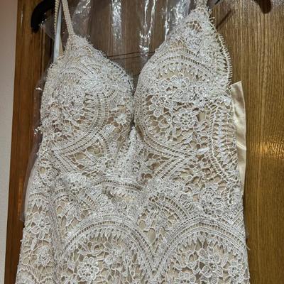 Sale Photo Thumbnail #64