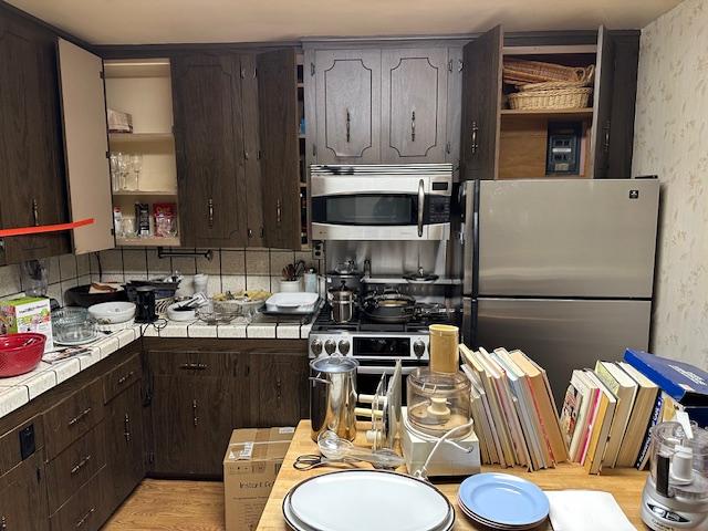 Sale Photo Thumbnail #28