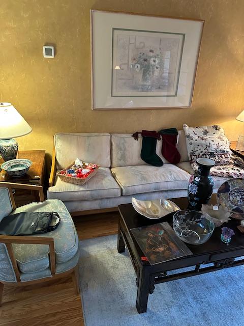 Sale Photo Thumbnail #9