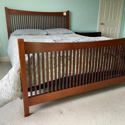 Mission Style Queen Size Bed