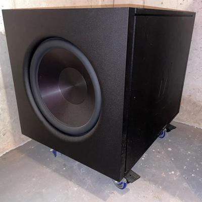 Magico Q SUB-15 Subwoofer