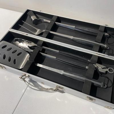 Williams Sonoma BBQ Grilling Utensils 