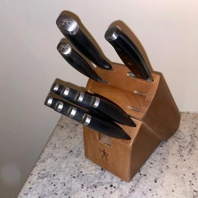 Knives With Knife Block