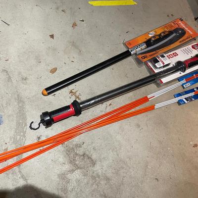 Lot Of 4 New Drop Light, Pole Saw And Driveway Markers