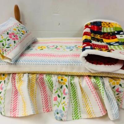 Charming Doll House Bed with Patch Work Quilt 