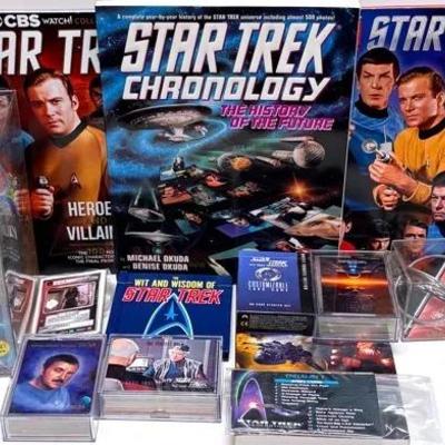 Ultimate "Star Trek " Collection: Books, Collectibles and Tribble Keychain