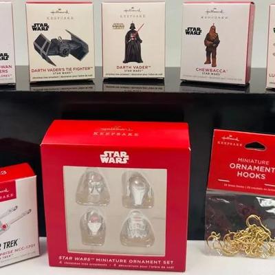 "Star Wars" and "Star Trek" Christmas Ornaments and Accessories