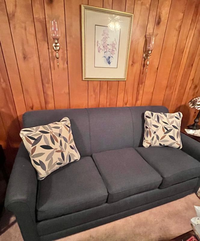 Sale Photo Thumbnail #2