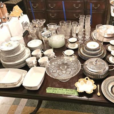 Sale Photo Thumbnail #180