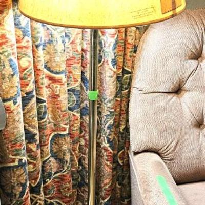 Sale Photo Thumbnail #126