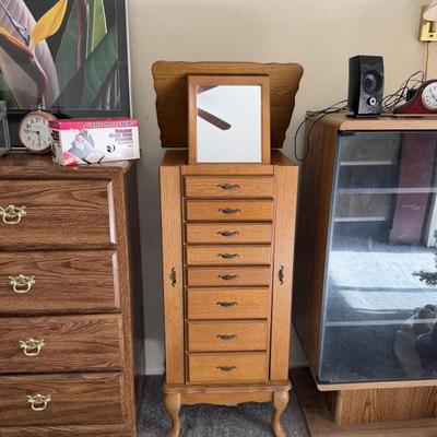 Sale Photo Thumbnail #53