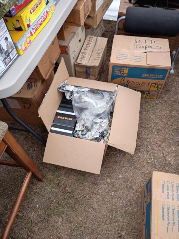 Sale Photo Thumbnail #192