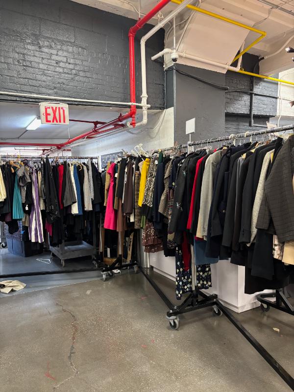 Sale Photo Thumbnail #4