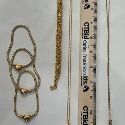 Exquisite Gold-Tone Jewelry