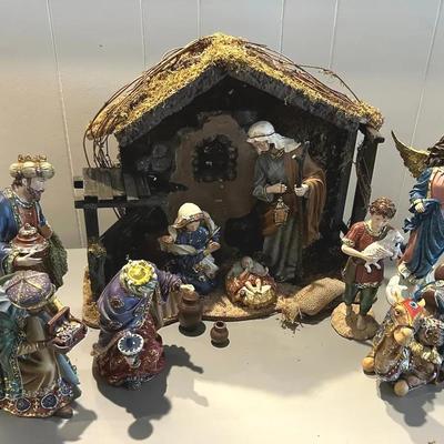 Beautiful Ceramic Nativity Set