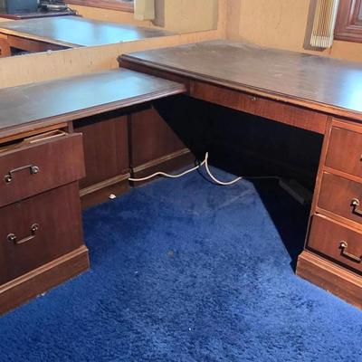 Large 2-Piece Corner Desk