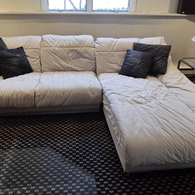 Chaise Sofa With Pillows 