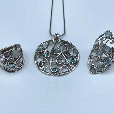 PZ Necklace & Pair of Rings