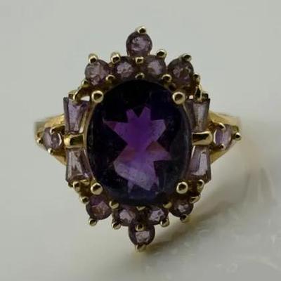 3.8 Carat Oval Amethyst 14k Yellow Gold Ring