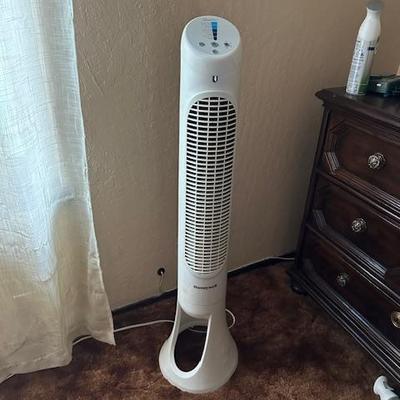 Sale Photo Thumbnail #27