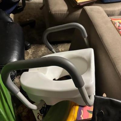 Sale Photo Thumbnail #255