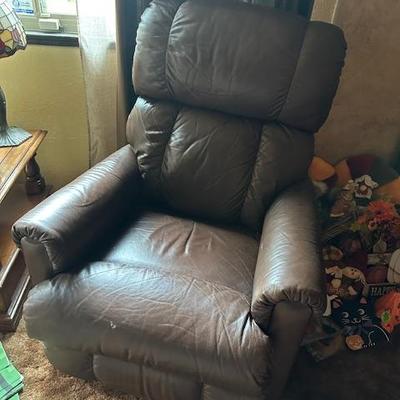 Sale Photo Thumbnail #75