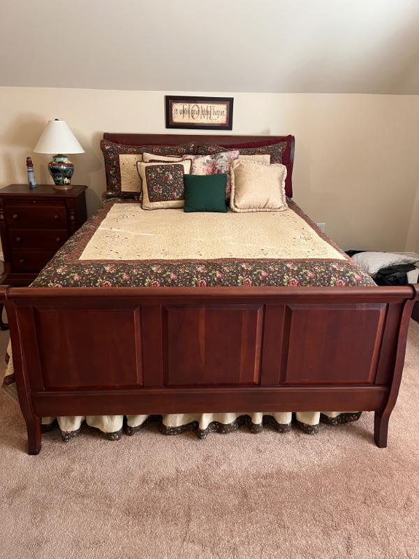 Sale Photo Thumbnail #17