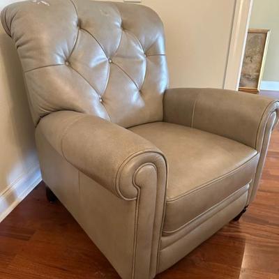 Sale Photo Thumbnail #9