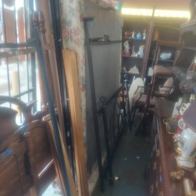 Sale Photo Thumbnail #177