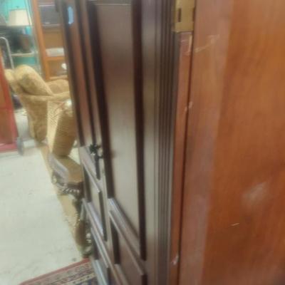 Sale Photo Thumbnail #33