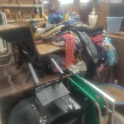 Sale Photo Thumbnail #319