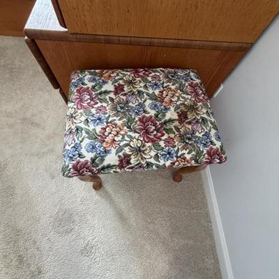 Sale Photo Thumbnail #178