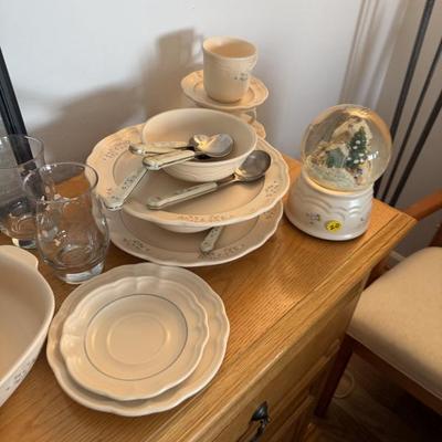 Sale Photo Thumbnail #137