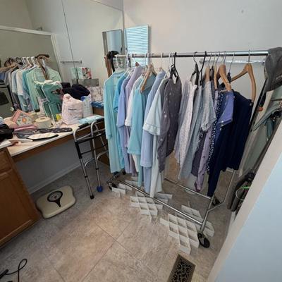 Sale Photo Thumbnail #172